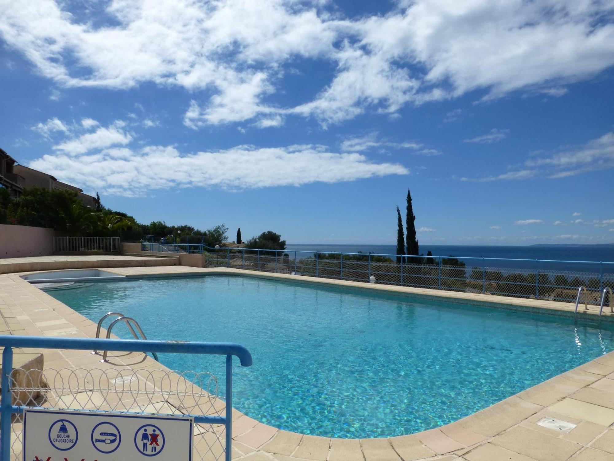 Duplex, Vue Panoramique Sur La Mediterranee, Piscine, Garage Saint-Raphaël Exterior foto